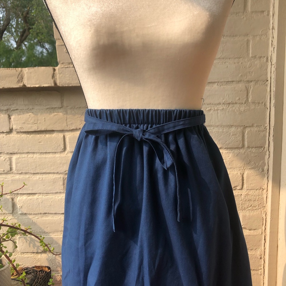 Vintage 90’s Embroidered Skirt - Picture 6 of 7